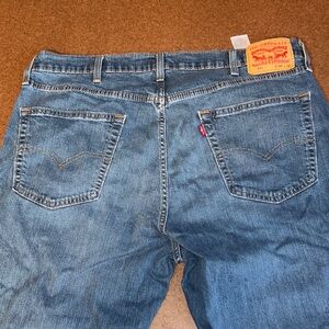 Levi's 541 Men's Blue Straight Jeans with Signature Patch